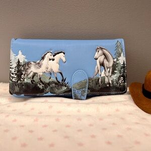 Woman’s Wallet Large : Horse Meadow Blue